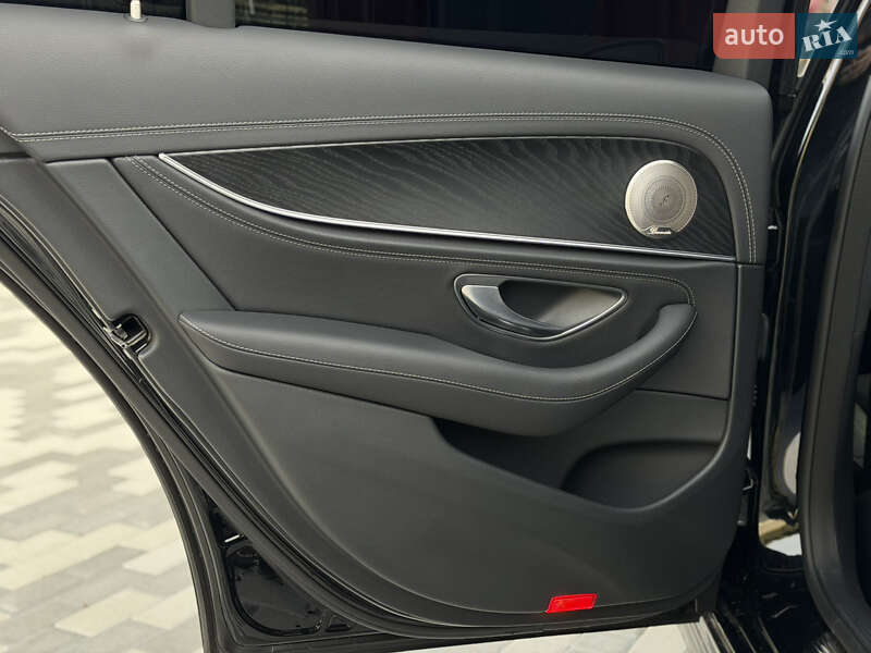 Седан Mercedes-Benz E-Class 2022 в Львові фото 20 Седан Mercedes-Benz E-Class 2022 в Львові