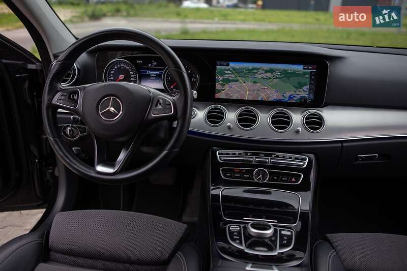 Універсал Mercedes-Benz E-Class 2017 в Києві