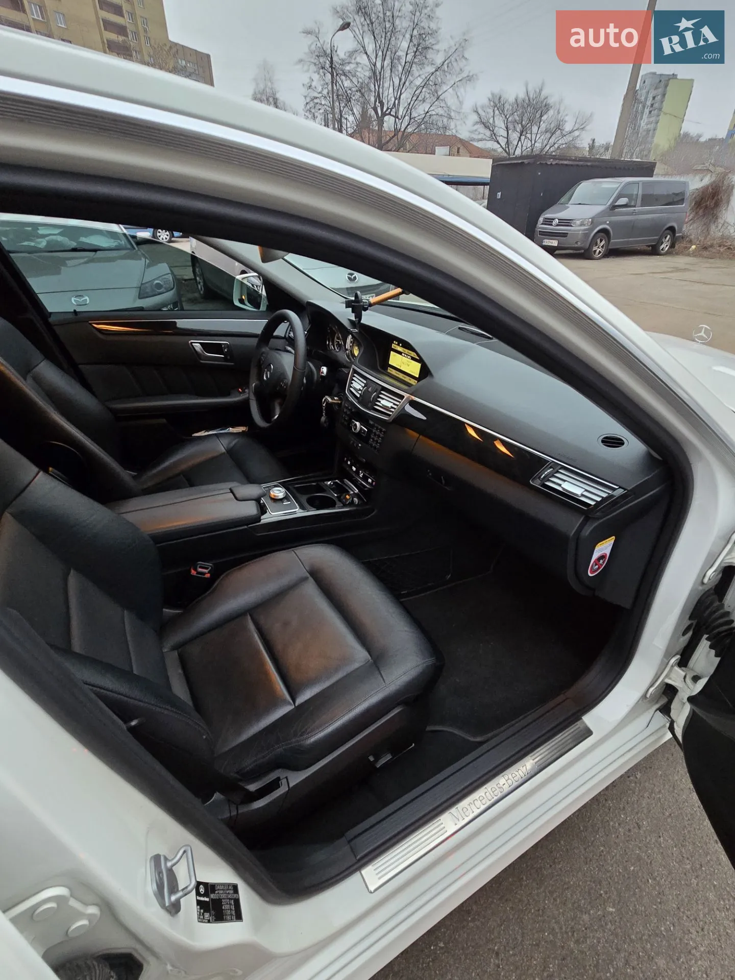 2011 Mercedes-Benz E-klasse - мініатюра 23