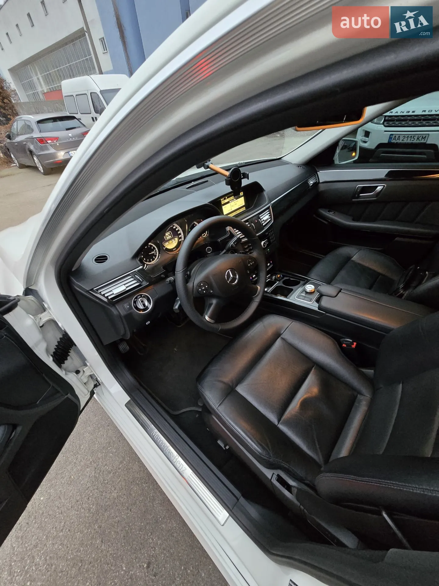 2011 Mercedes-Benz E-klasse - мініатюра 27