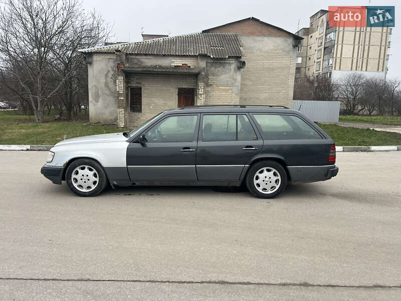 Універсал Mercedes-Benz E-Class 1993 в Богуславі