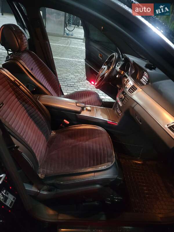 Універсал Mercedes-Benz E-Class 2014 в Звягелі