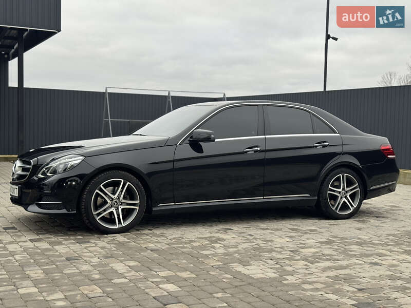 Седан Mercedes-Benz E-Class 2013 в Виннице