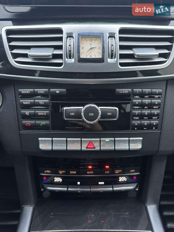 Седан Mercedes-Benz E-Class 2013 в Виннице