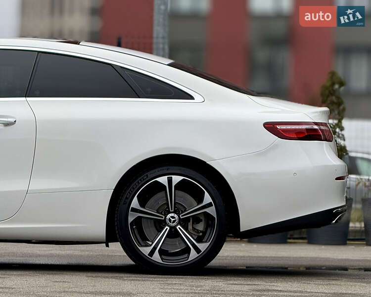 Купе Mercedes-Benz E-Class 2017 в Києві