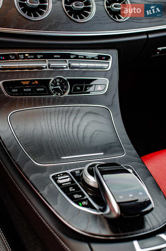 Купе Mercedes-Benz E-Class 2019 в Дніпрі