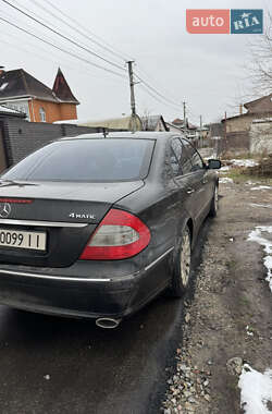Седан Mercedes-Benz E-Class 2008 в Киеве