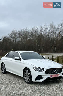 Седан Mercedes-Benz E-Class 2021 в Новояворовске