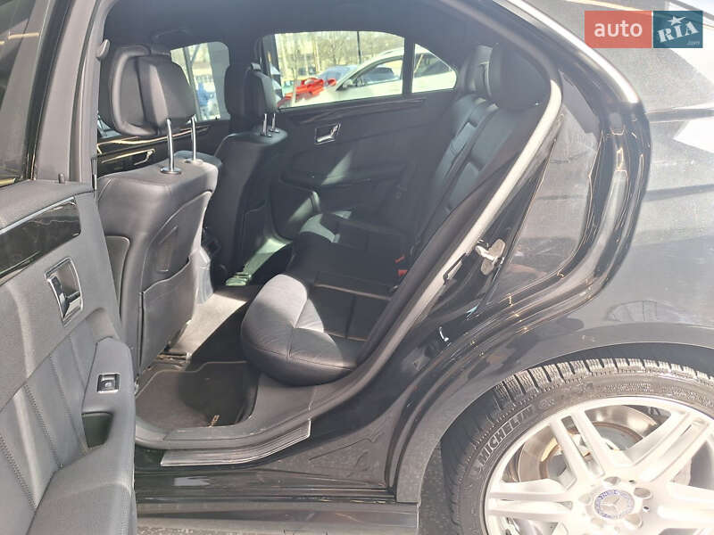 Седан Mercedes-Benz E-Class 2009 в Одесі