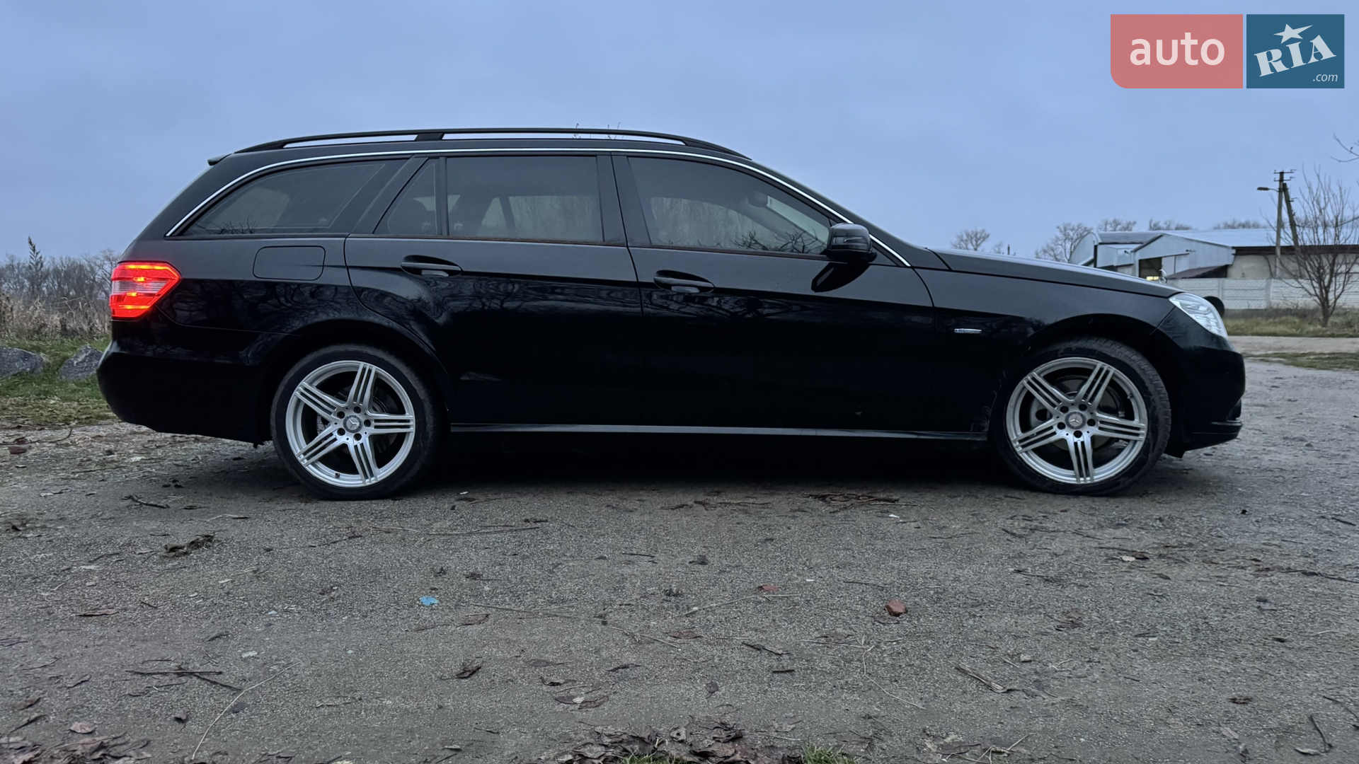 2010 Mercedes-Benz E-klasse - мініатюра 4