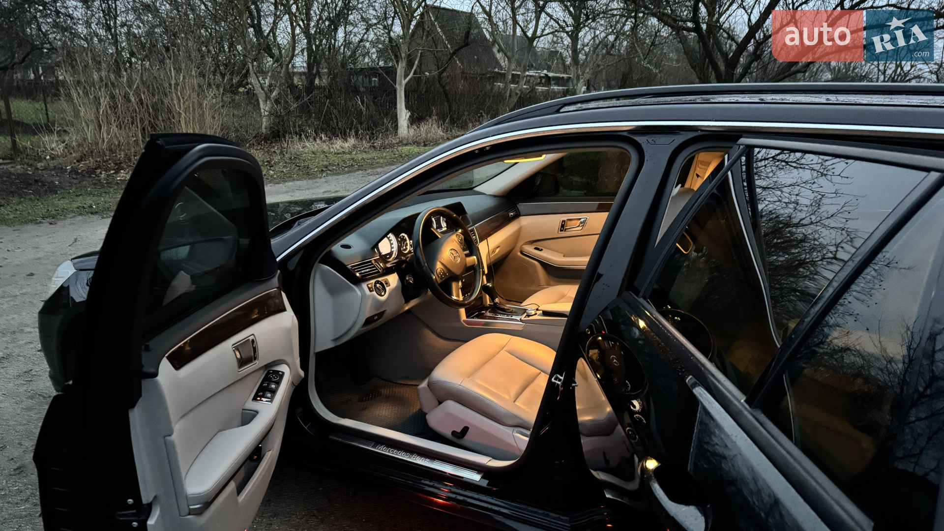 2010 Mercedes-Benz E-klasse - мініатюра 11