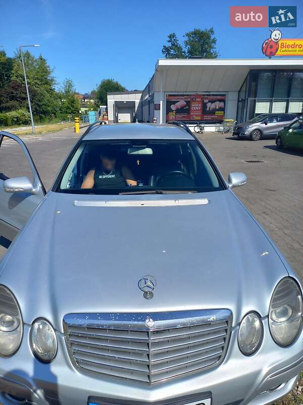 Универсал Mercedes-Benz E-Class 2006 в Ивано-Франковске