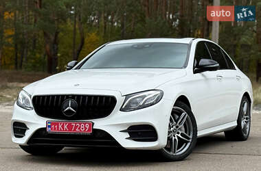 Седан Mercedes-Benz E-Class 2020 в Киеве