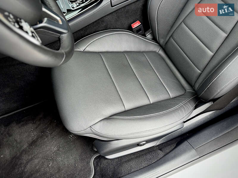 Седан Mercedes-Benz E-Class 2020 в Києві