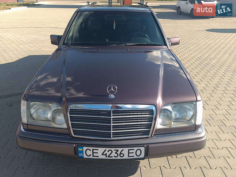 Mercedes-Benz E-Class 1994 Mercedes-Benz E-Class 1994