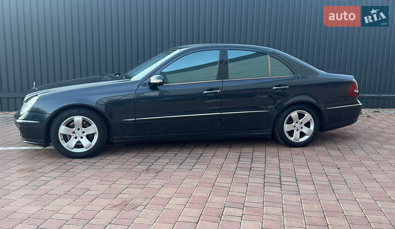 Седан Mercedes-Benz E-Class 2002 в Одесі