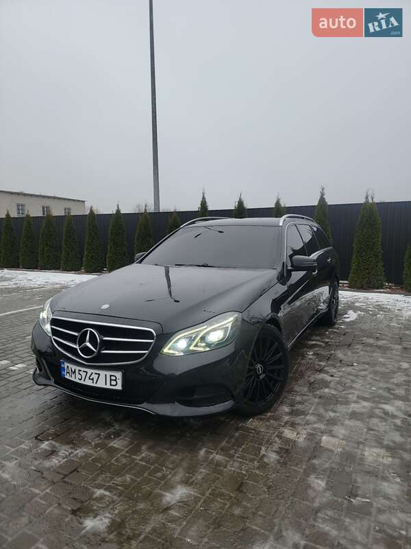 Універсал Mercedes-Benz E-Class 2014 в Звягелі