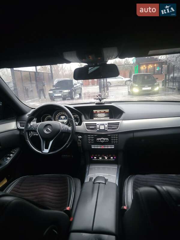 Універсал Mercedes-Benz E-Class 2014 в Звягелі
