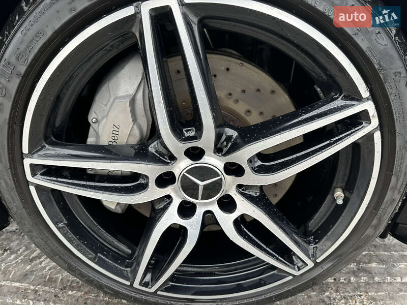 Седан Mercedes-Benz E-Class 2016 в Києві