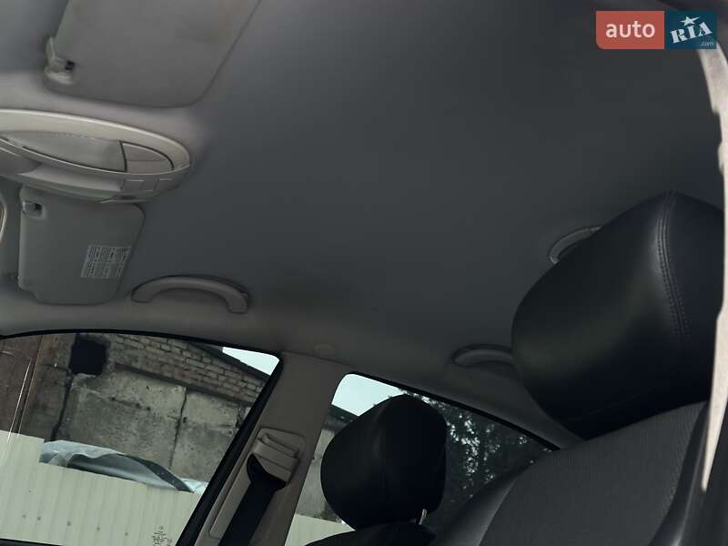 Седан Mercedes-Benz E-Class 2007 в Охтирці