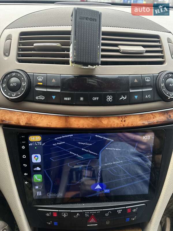 Седан Mercedes-Benz E-Class 2005 в Буче