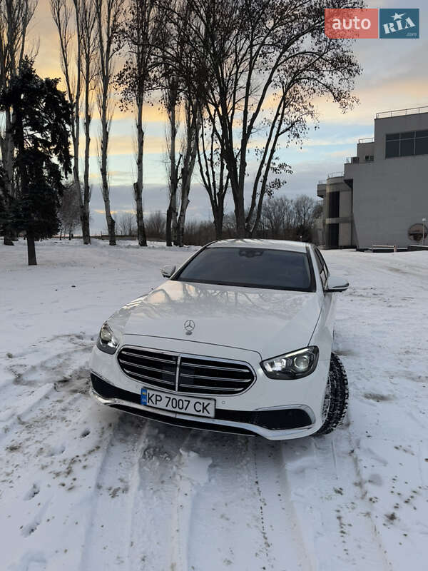 Седан Mercedes-Benz E-Class 2020 в Запоріжжі
