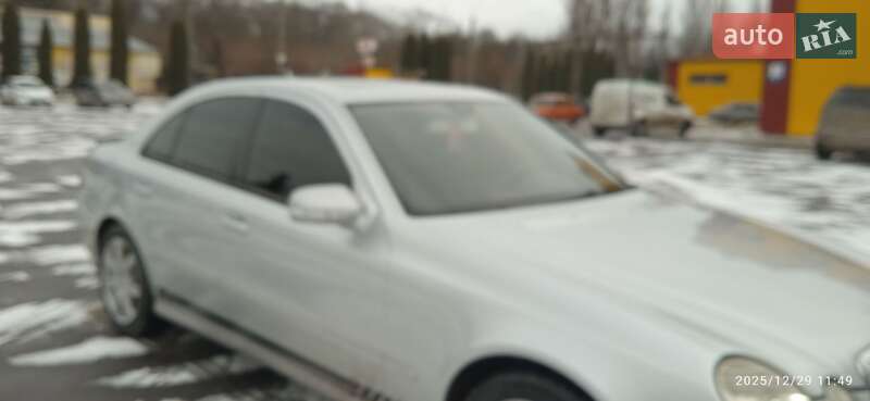 Mercedes-Benz E-Class 2008