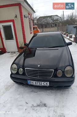 Седан Mercedes-Benz E-Class 2001 в Чемерівцях