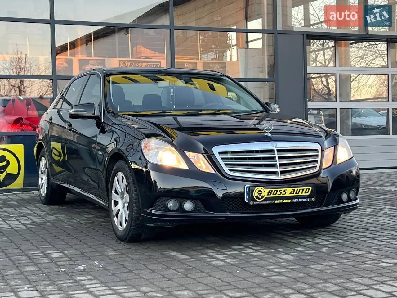 2011 Mercedes-Benz E-klasse - мініатюра 24