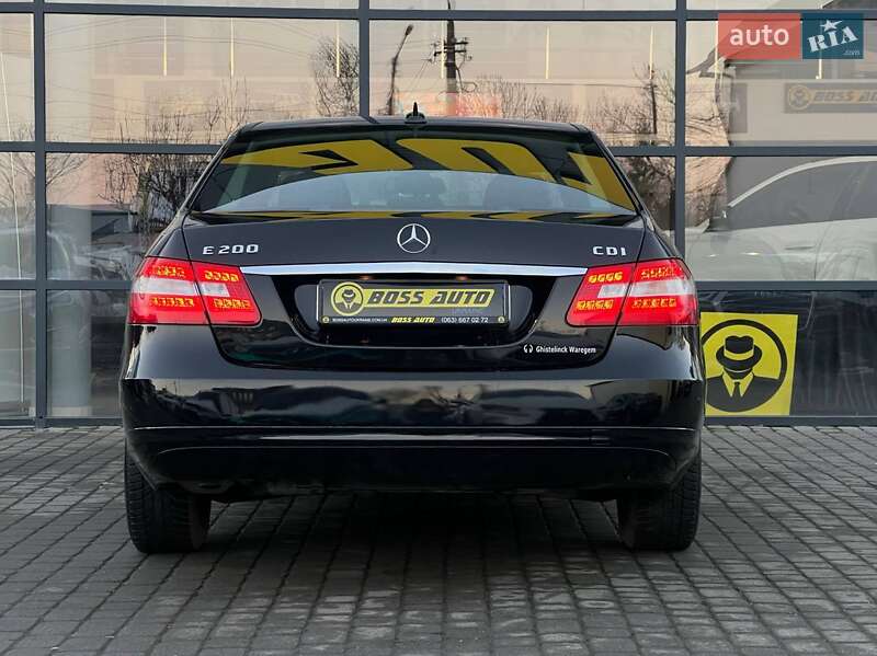 Седан Mercedes-Benz E-Class 2010 в Івано-Франківську