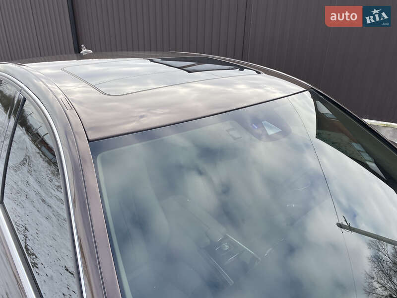 Седан Mercedes-Benz E-Class 2015 в Літині