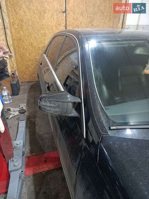 Седан Mercedes-Benz E-Class 2009 в Луцке