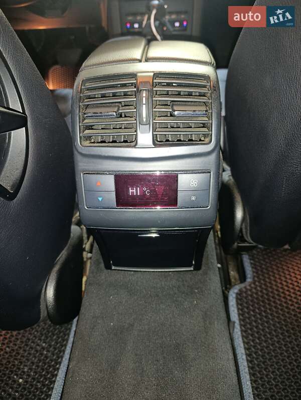 Седан Mercedes-Benz E-Class 2009 в Луцке