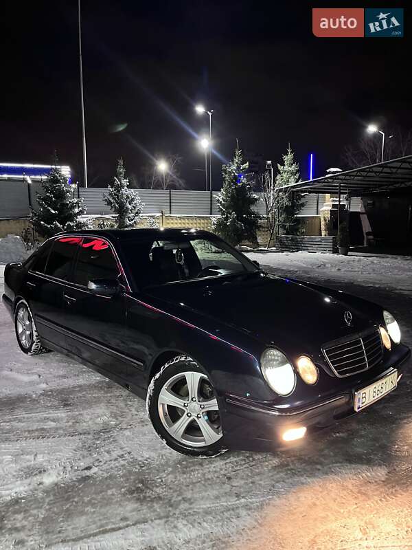 Седан Mercedes-Benz E-Class 2000 в Запоріжжі