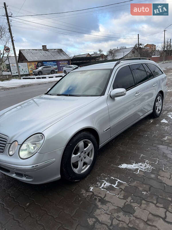 Универсал Mercedes-Benz E-Class 2005 в Нововолынске