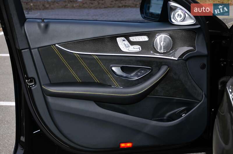 Седан Mercedes-Benz E-Class 2019 в Києві