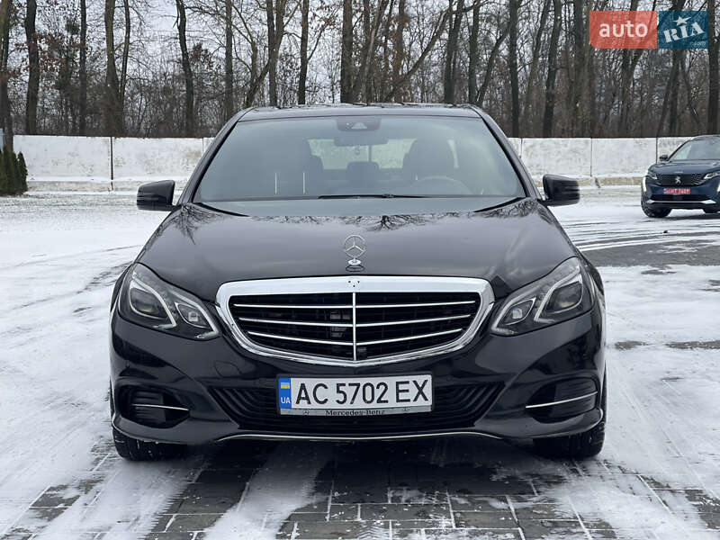 Седан Mercedes-Benz E-Class 2013 в Луцьку фото Седан Mercedes-Benz E-Class 2013 в Луцьку