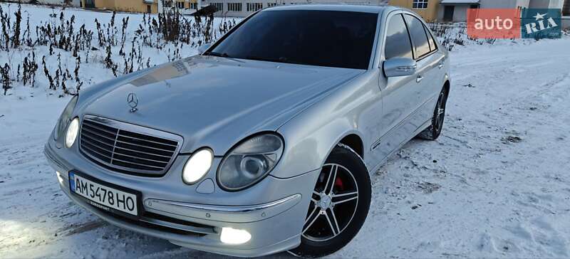 Седан Mercedes-Benz E-Class 2004 в Рівному фото 2 Седан Mercedes-Benz E-Class 2004 в Рівному