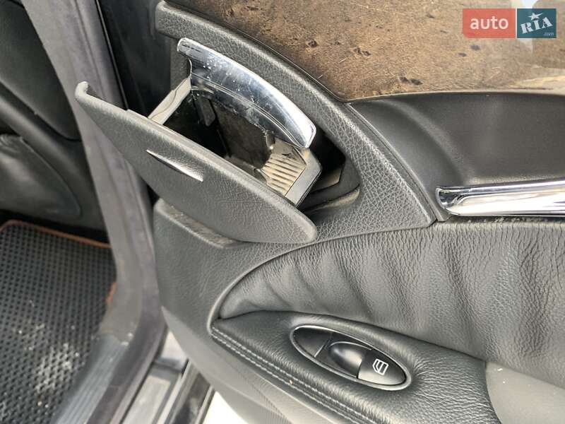Седан Mercedes-Benz E-Class 2002 в Надвірній фото 45 Седан Mercedes-Benz E-Class 2002 в Надвірній