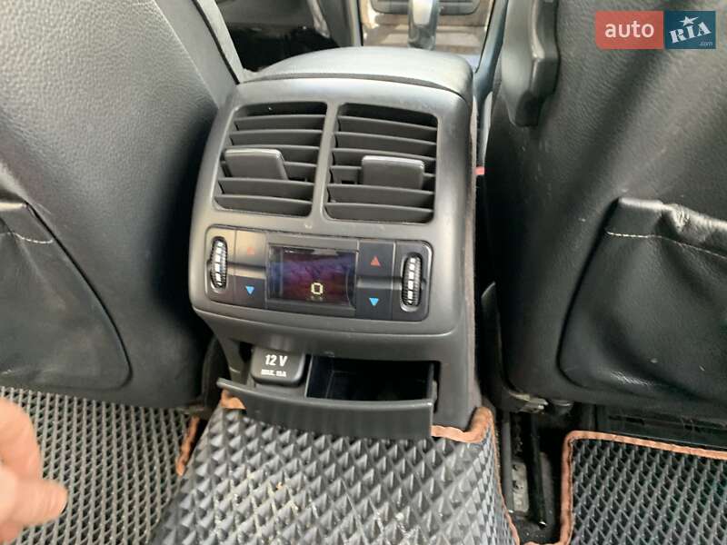 Седан Mercedes-Benz E-Class 2002 в Надвірній фото 47 Седан Mercedes-Benz E-Class 2002 в Надвірній