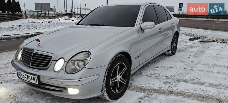 Седан Mercedes-Benz E-Class 2004 в Рівному фото 61 Седан Mercedes-Benz E-Class 2004 в Рівному