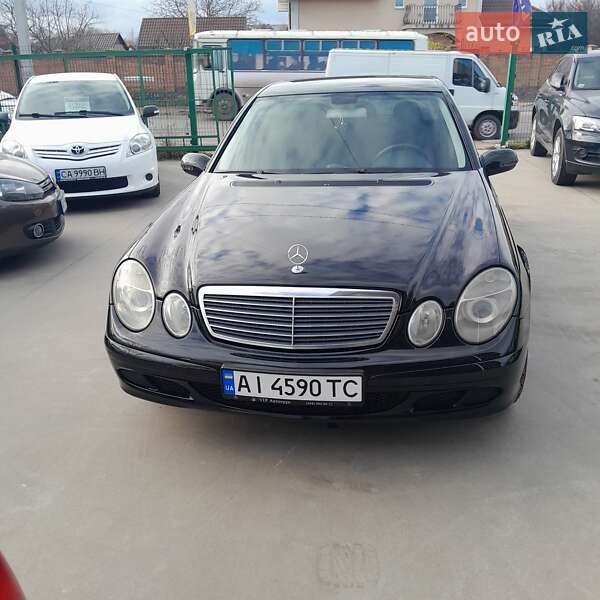 Седан Mercedes-Benz E-Class 2005 в Бердичеві
