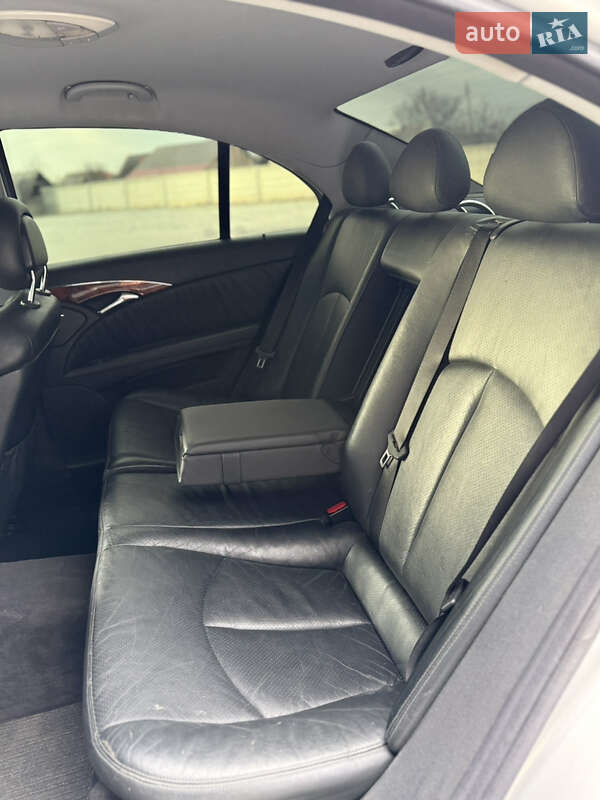 Седан Mercedes-Benz E-Class 2002 в Мукачевому фото 9 Седан Mercedes-Benz E-Class 2002 в Мукачевому