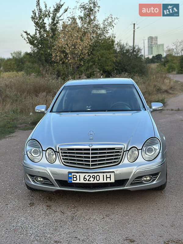 Седан Mercedes-Benz E-Class 2007 в Засуллі фото 3 Седан Mercedes-Benz E-Class 2007 в Засуллі