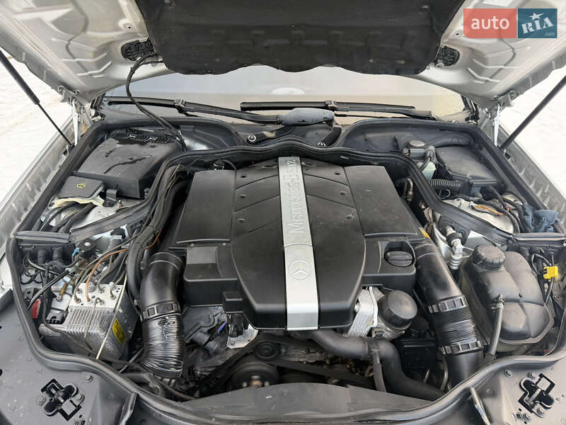 Седан Mercedes-Benz E-Class 2002 в Львове