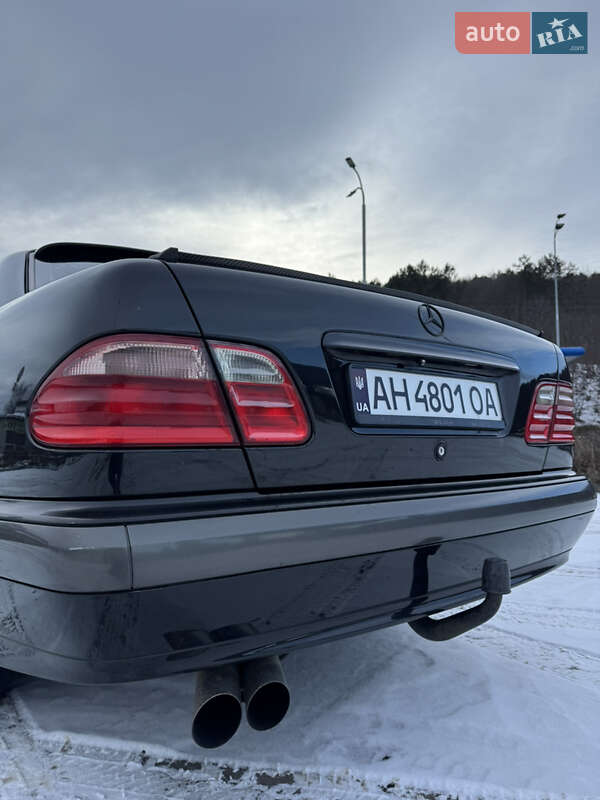 Седан Mercedes-Benz E-Class 2000 в Могилев-Подольске