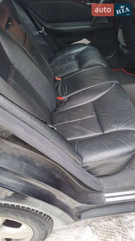 Седан Mercedes-Benz E-Class 1998 в Києві
