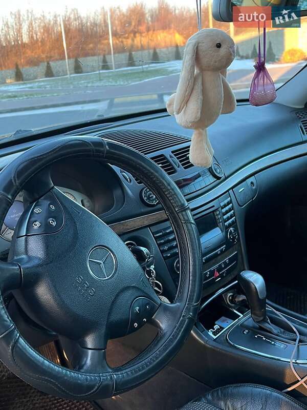 Седан Mercedes-Benz E-Class 2004 в Судовой Вишне фото 7 Седан Mercedes-Benz E-Class 2004 в Судовой Вишне