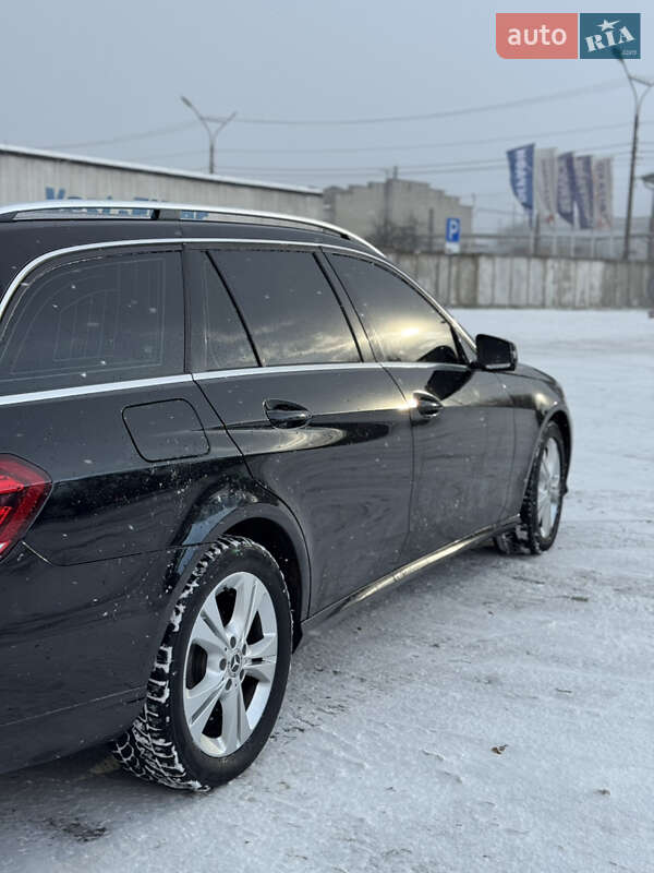 Универсал Mercedes-Benz E-Class 2015 в Нововолынске