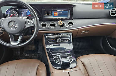 Седан Mercedes-Benz E-Class 2016 в Ровно